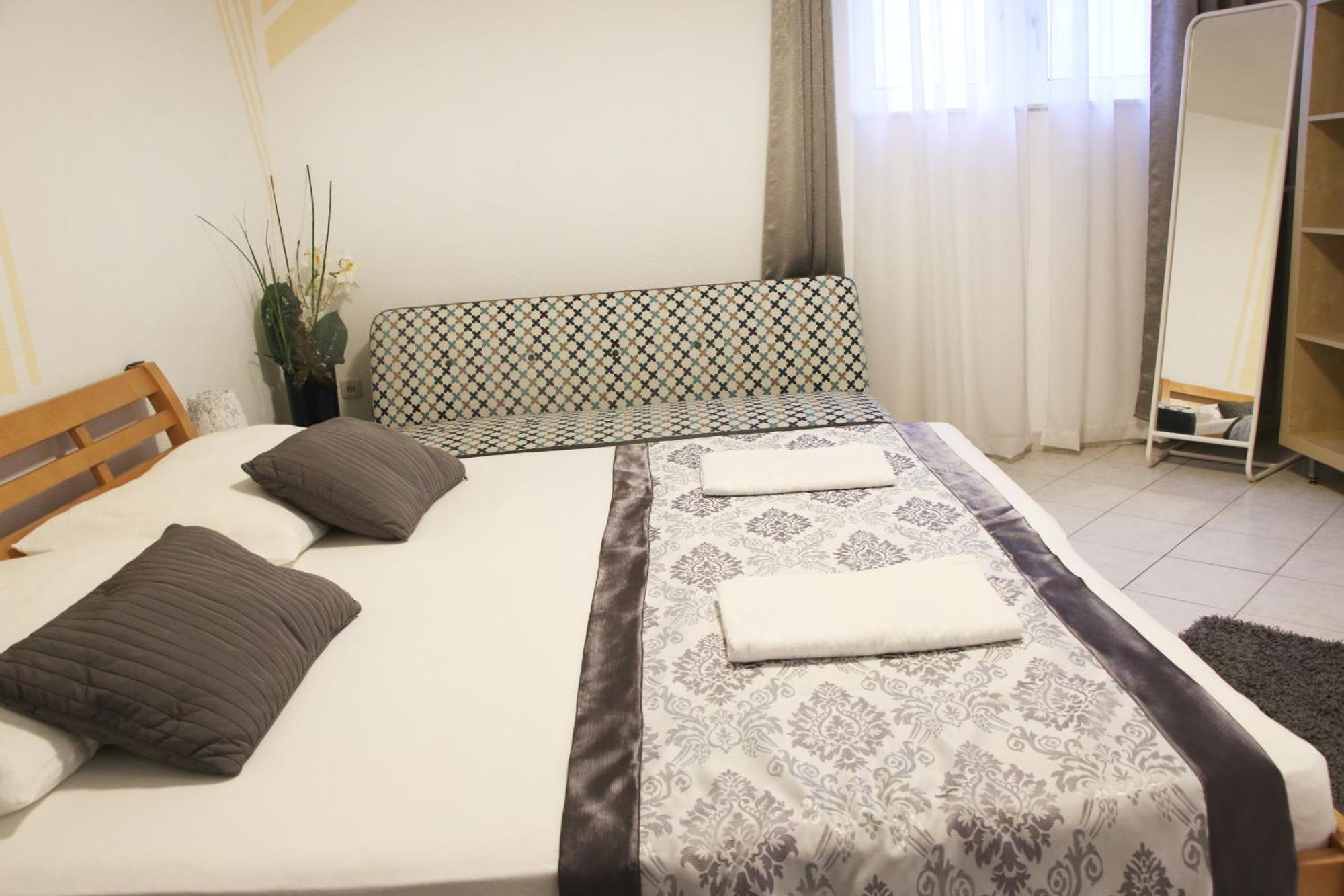 Apartments Gavric Trogir Bilik gambar